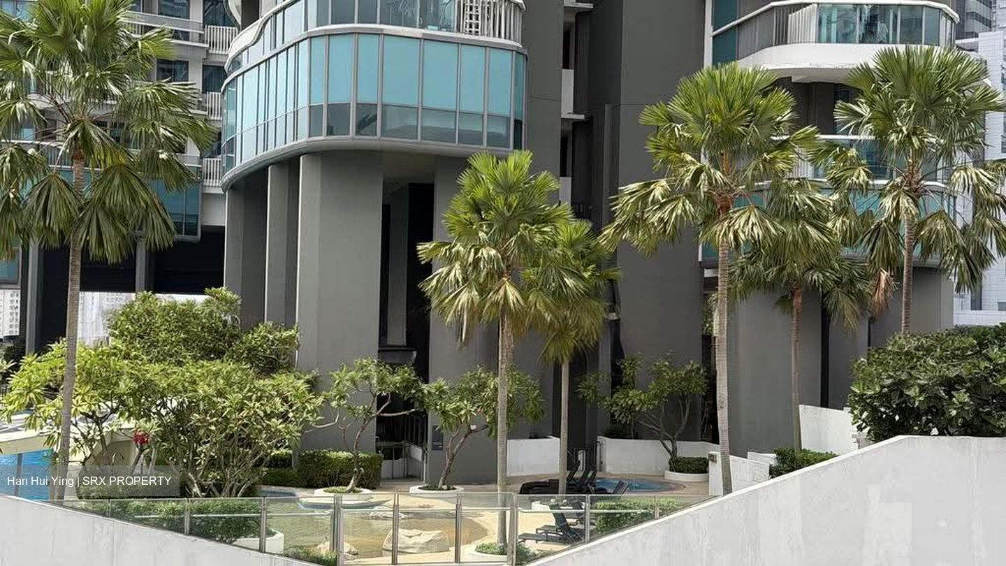 Golden Sultan Plaza (D7), Office #623532711